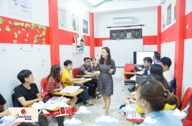 Tháng 11- Rộn ràng lễ khai giảng lớp học mới tại Jaxtina English Center