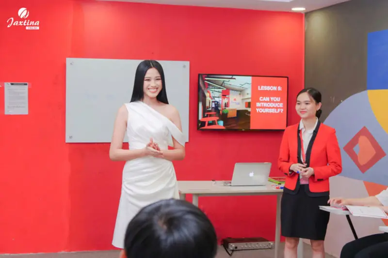 Học Tiếng Anh Ở Trung Tâm Có Tốt Không? Ưu, Nhược điểm?