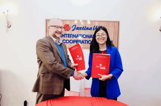 Học tiếng Anh cho người mới bắt đầu: Lộ trình & Phương pháp nhanh tiến bộ