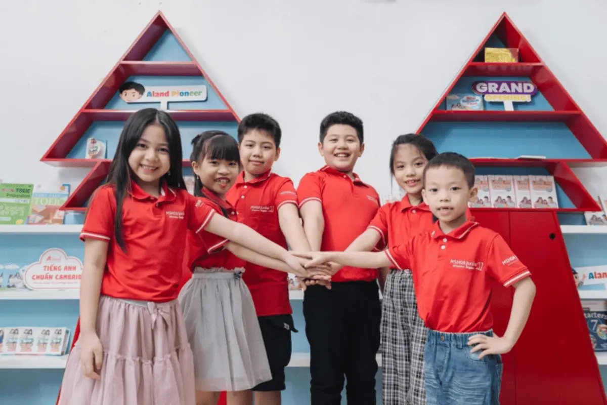 học tiếng Anh Hoàng Mai