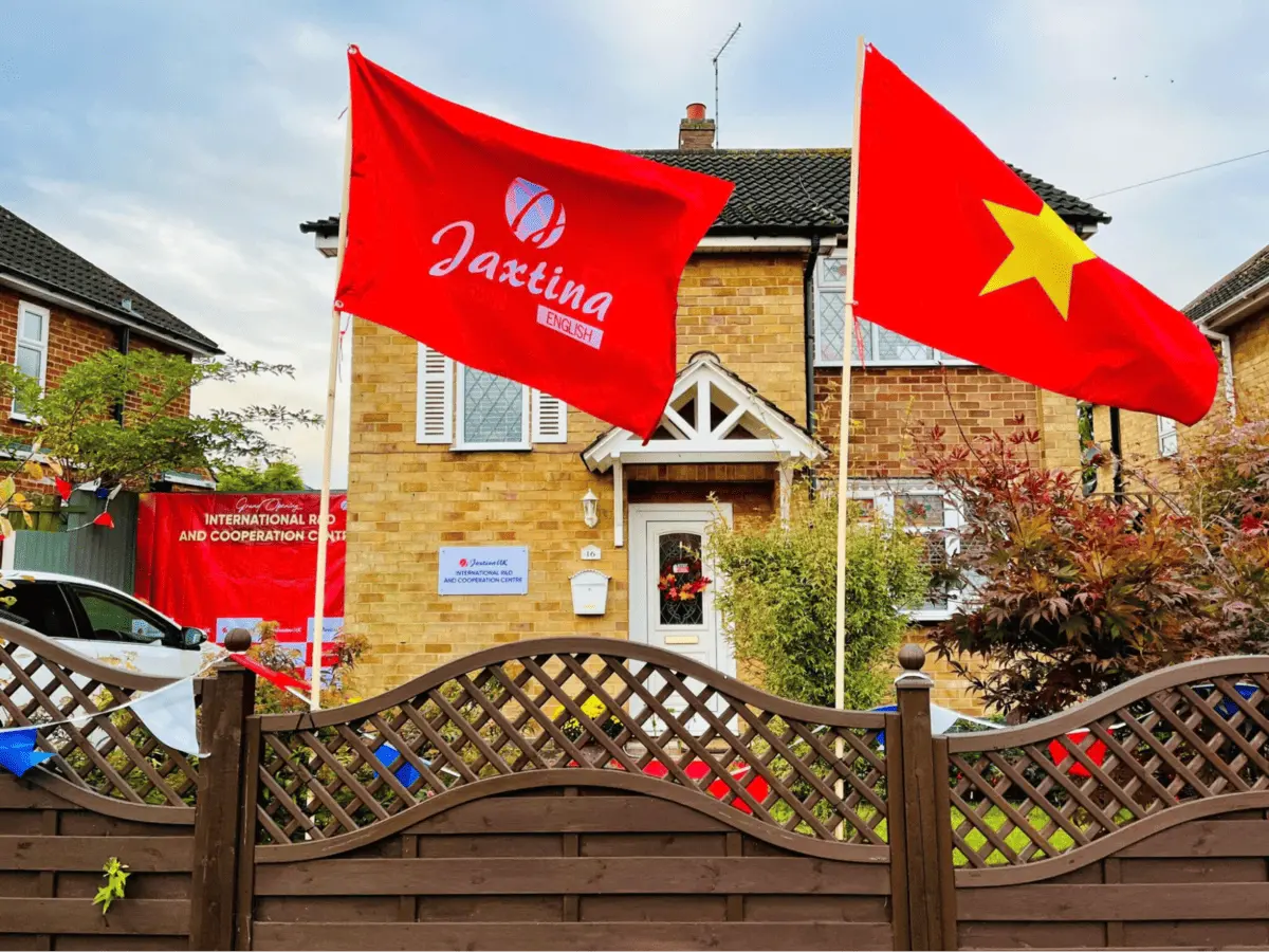 Học tiếng Anh ở trung tâm có bằng không