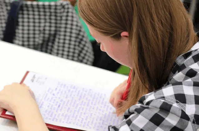 Ôn thi tiếng Anh B2 cấp tốc: Lộ trình, tài liệu từ A-Z