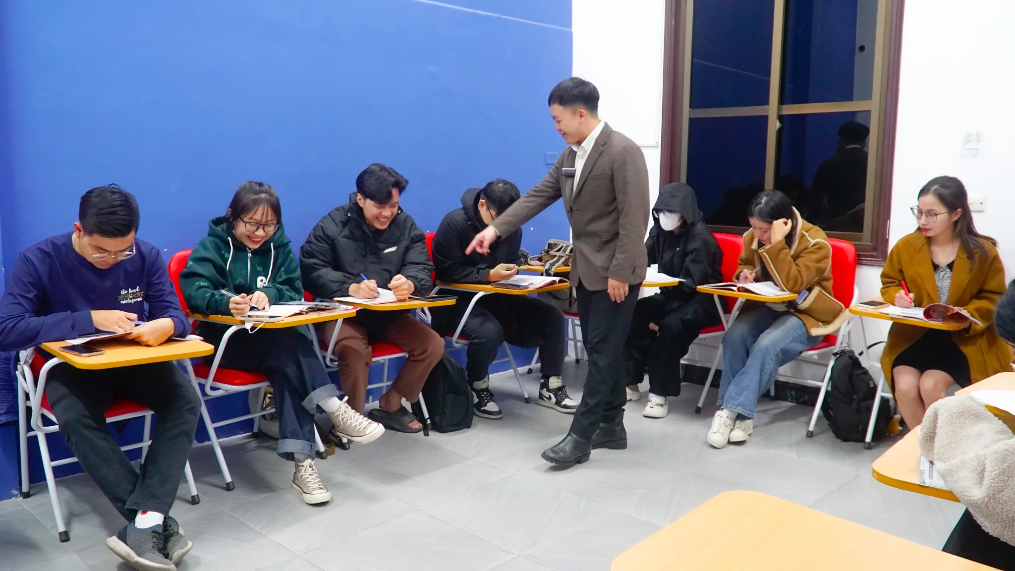 học tiếng anh nên bắt đầu từ đâu