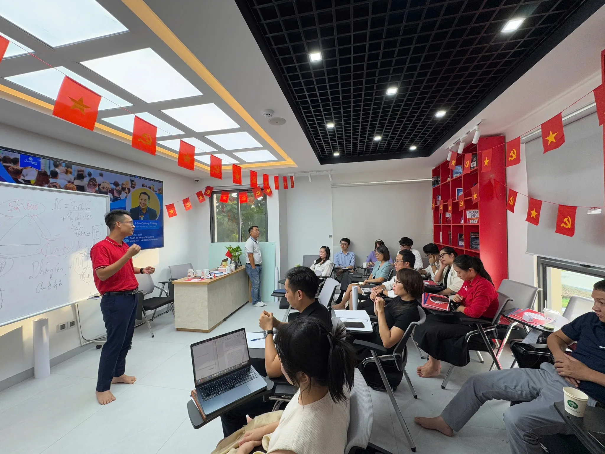 [HN] Tuyển dụng Chuyên viên Digital Marketing